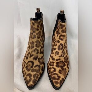 MARC FISHER Yale Chelsea boots leopard print